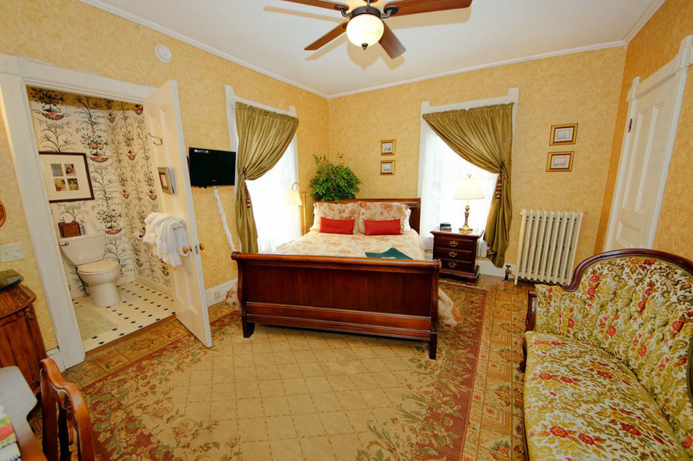 Limerock Inn Рокленд Экстерьер фото