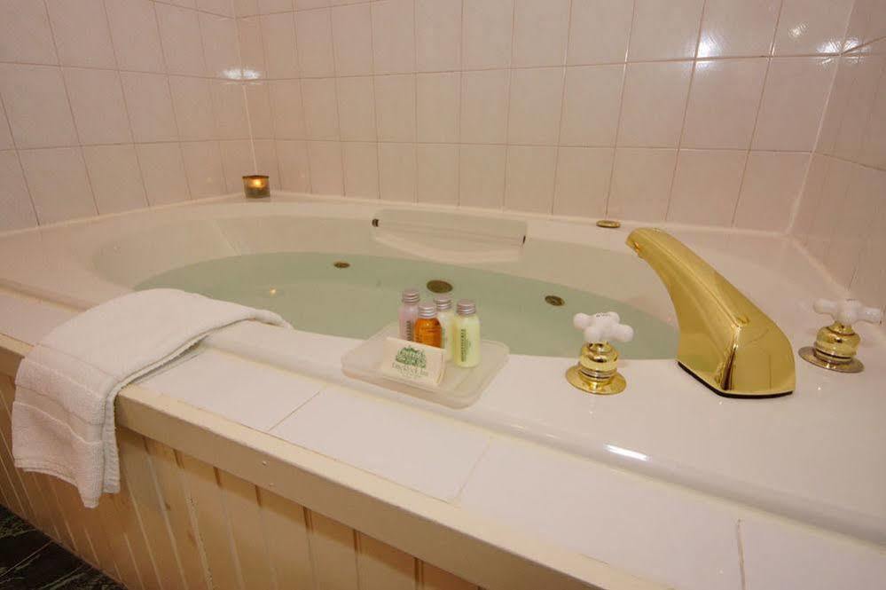 Limerock Inn Рокленд Экстерьер фото